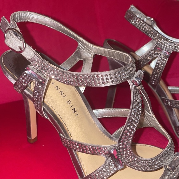 Silver Rhinestone heels - Picture 4 of 5